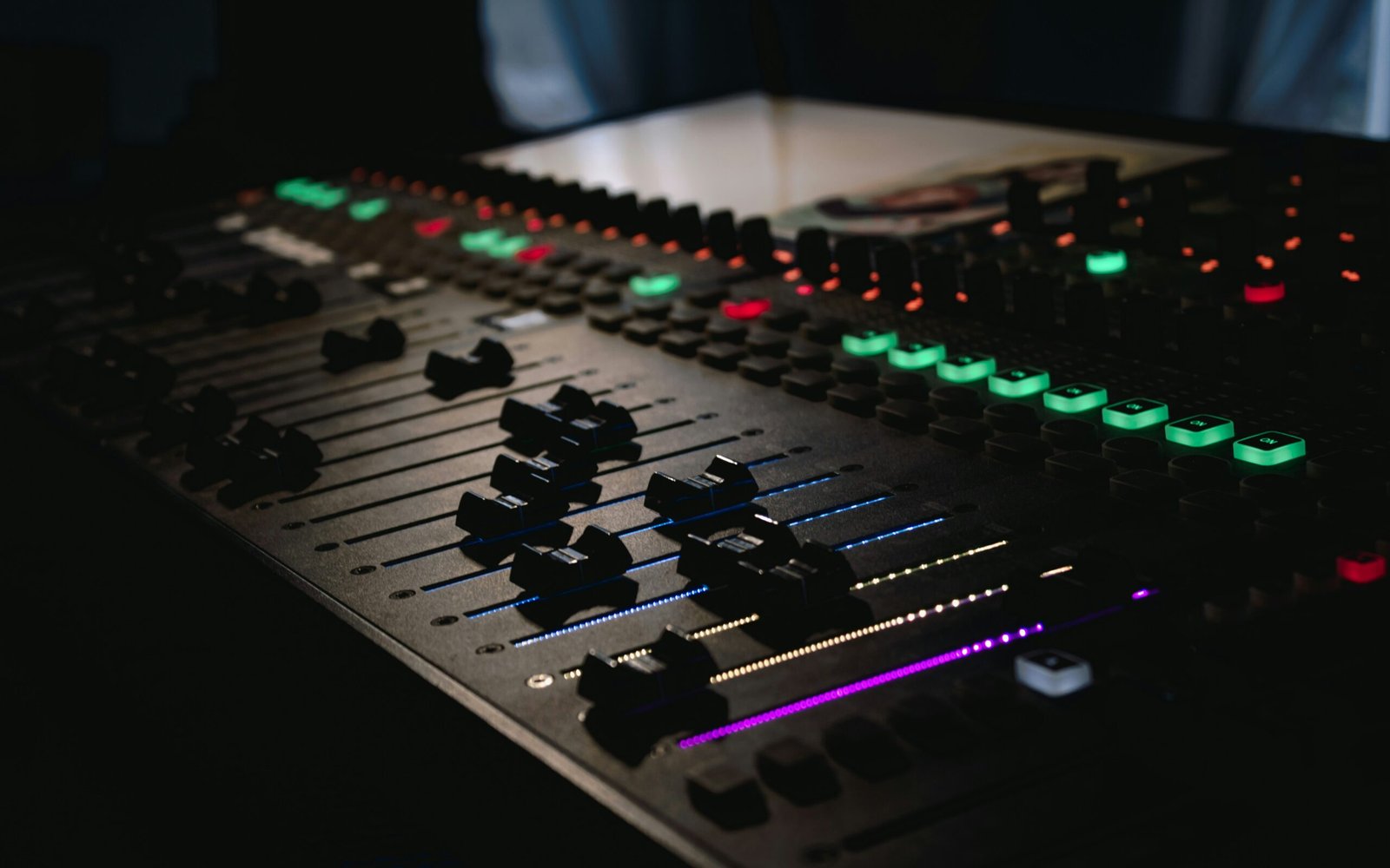 james-kovin-F2h_WbKnX4o-unsplash-1-1